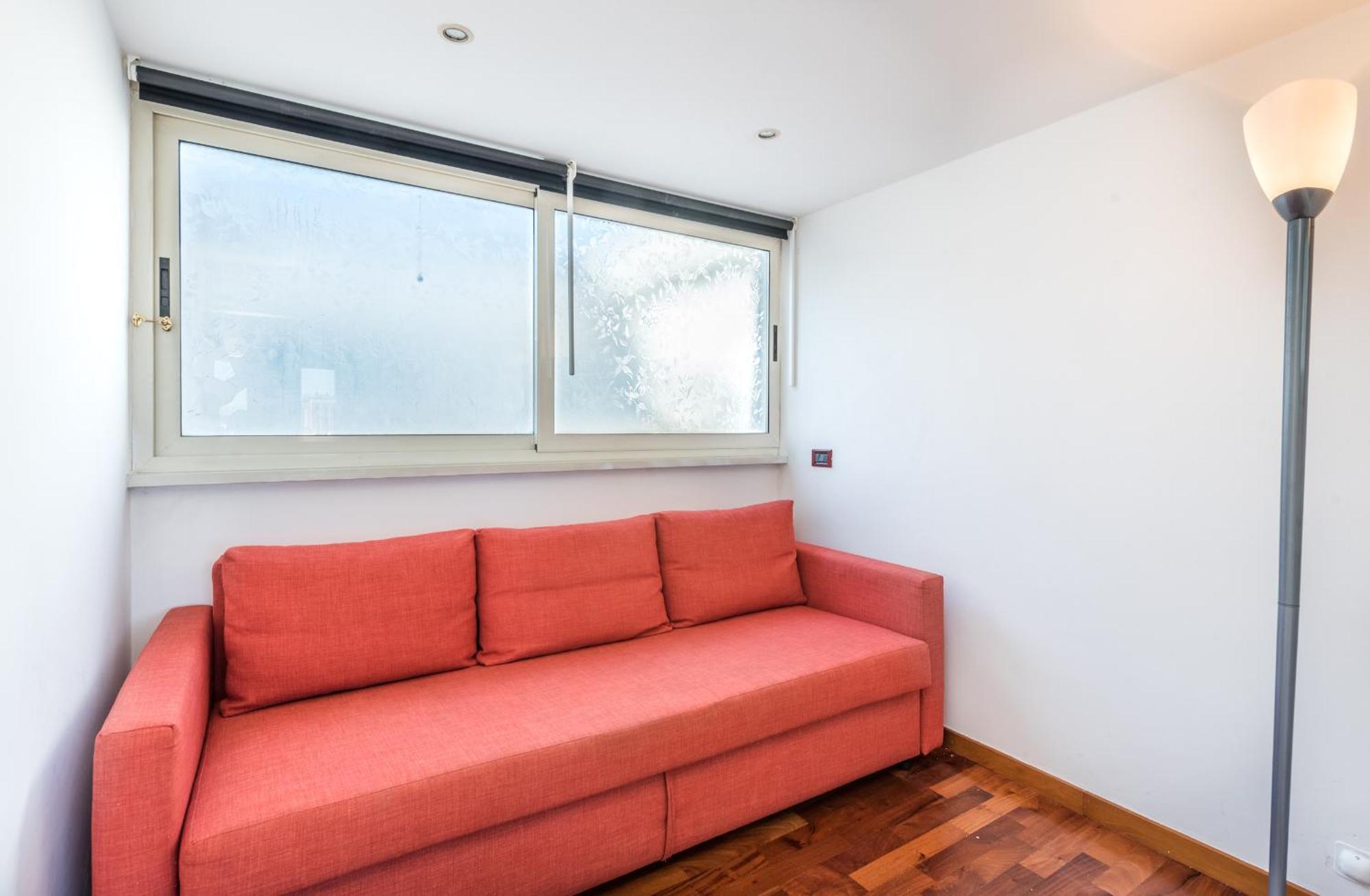 Vaticano-metro A, Penthouse With Ac, Wi-fi E Netflix